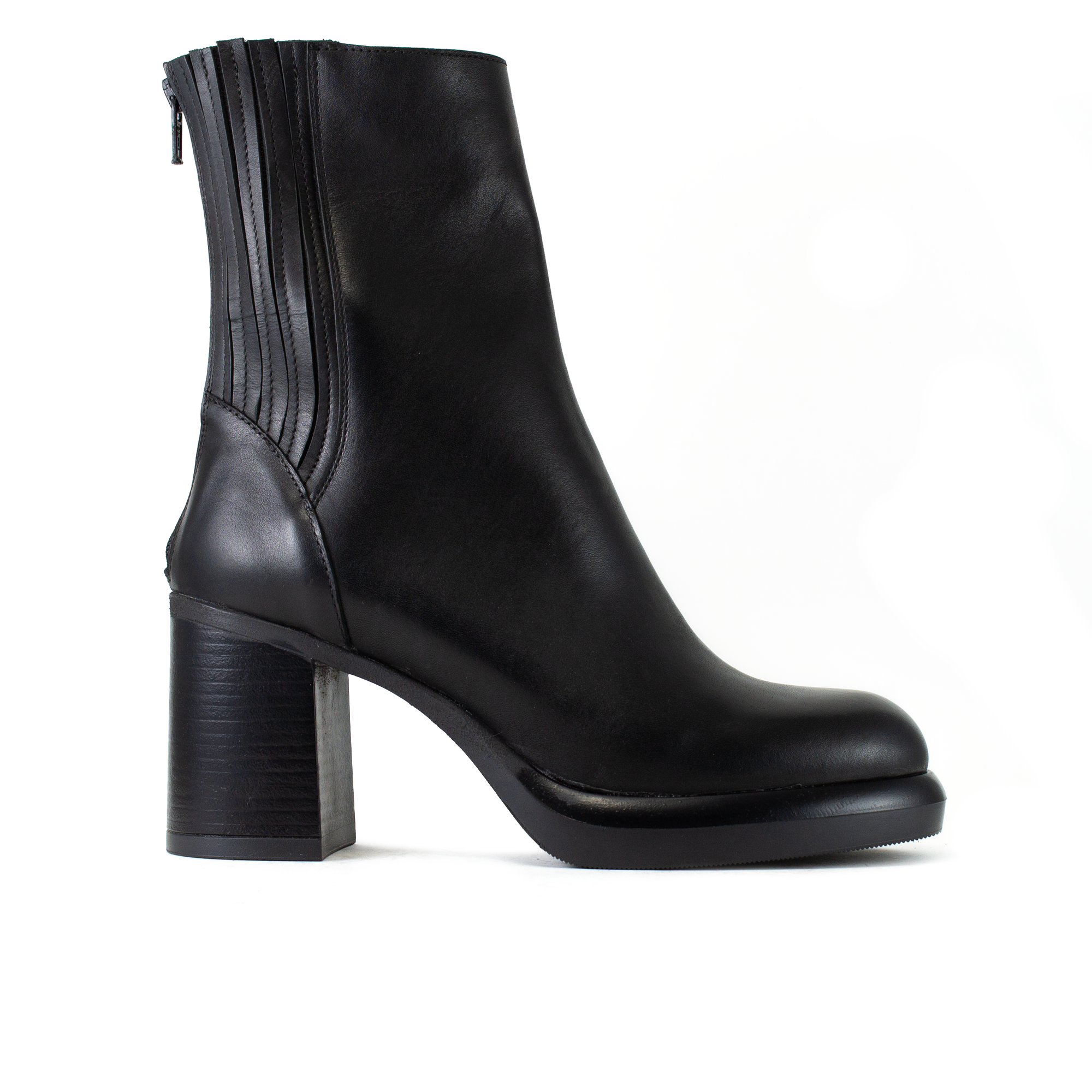 TOSCA NERO